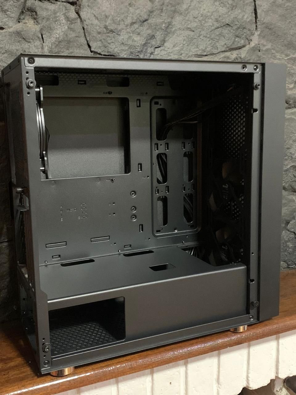 GABINETE GAMER AEROCOOL SKRIBBLE ( SKRIBBLE-G-BK-V1 ) - Image 2
