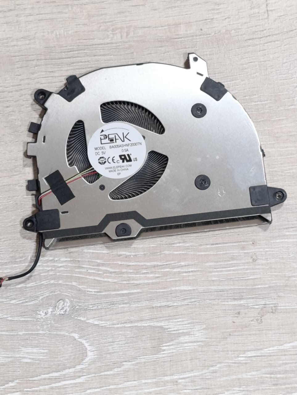 COOLER ORIGINAL SAMSUNG GALAXY NP750TDA-XD1US 5V 0.5A - Image 4