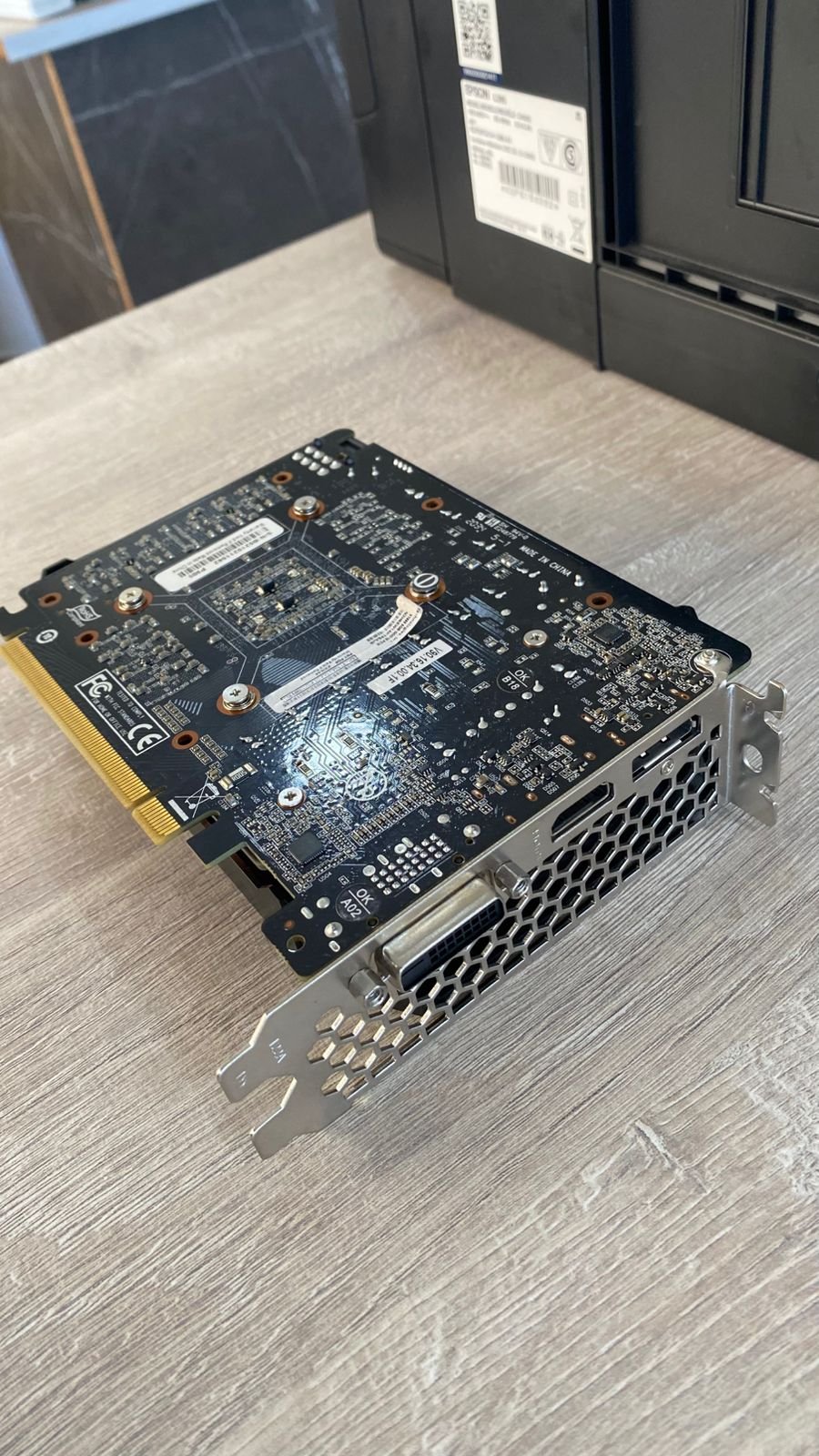 PLACA DE VIDEO PNY GTX 1660 6GB -USADO- - Image 4