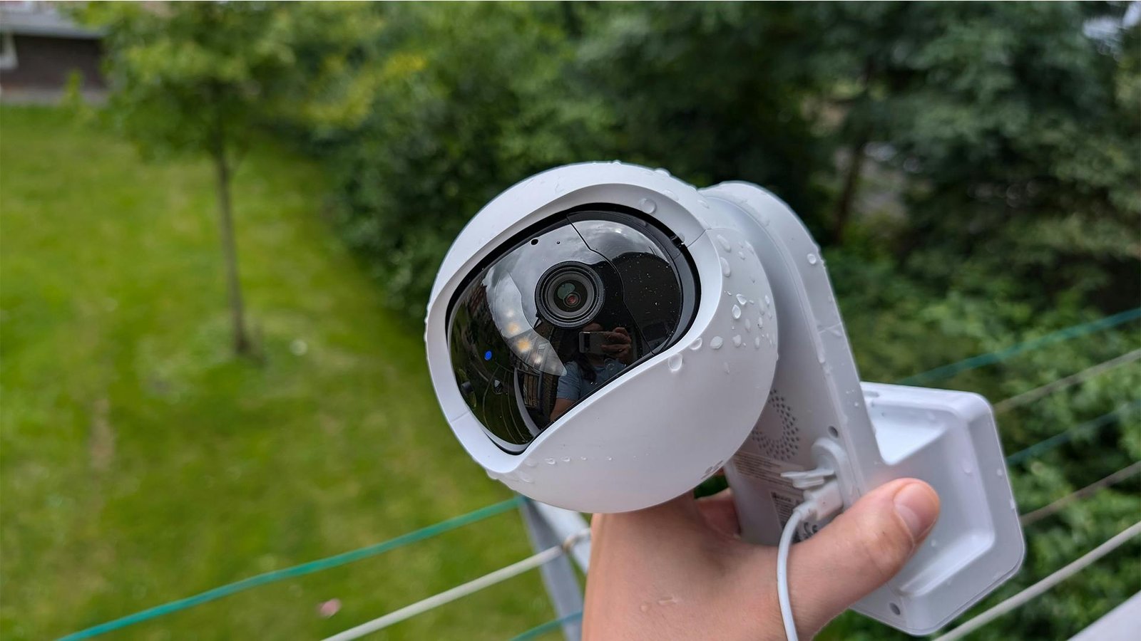 CAMARA IP 3MP EZVIZ EB8 4G EXTERIOR+PANEL SOLAR - Image 3