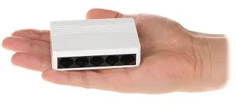 SWITCH 5P HIKVISION DS-3E0105D-O 10/100 DESKTOP - Image 2